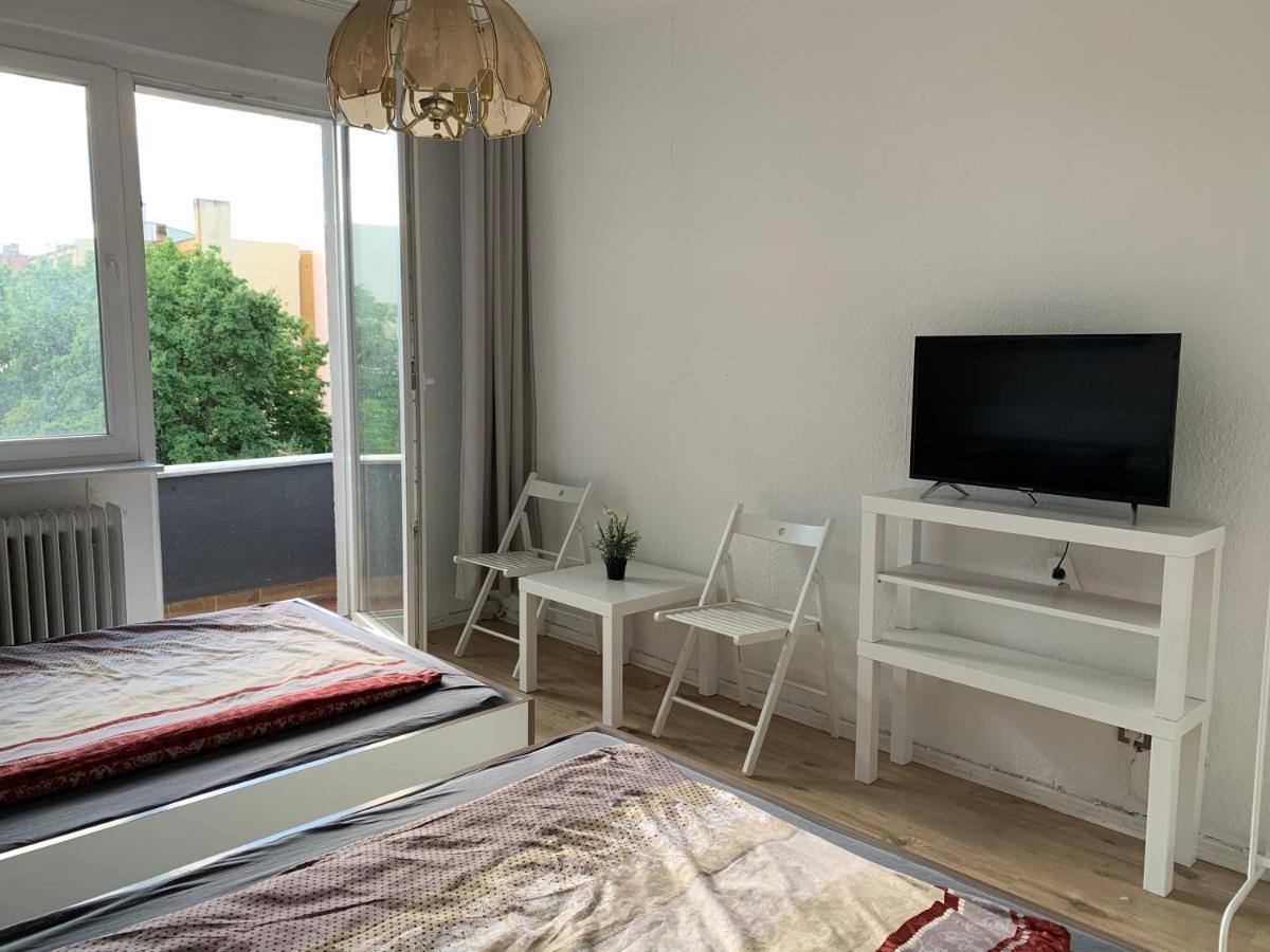 Lebt-wohnung Fur Bis Zu 12 Personen Appartamento *